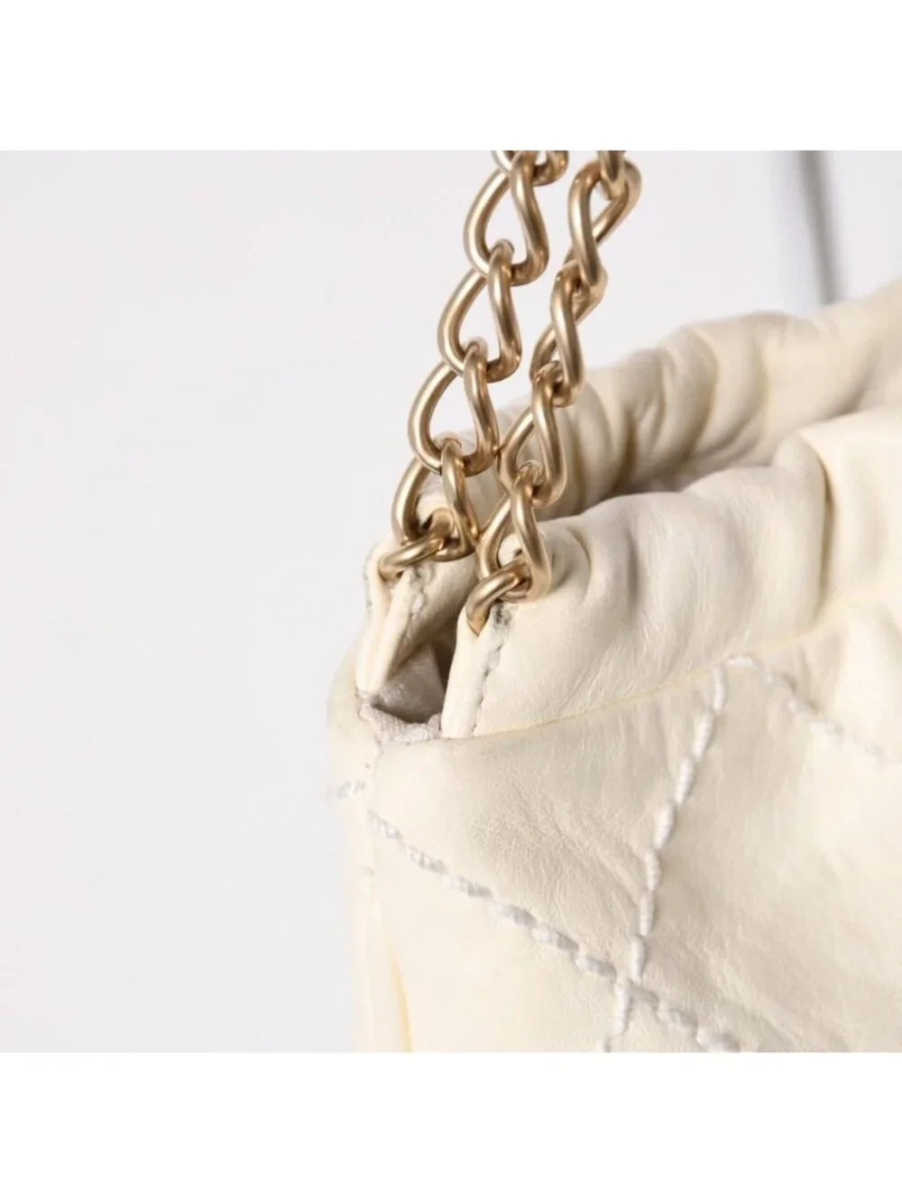 Chanel Shoulder Bag Chain Floral White Red Green Gold Lambskin